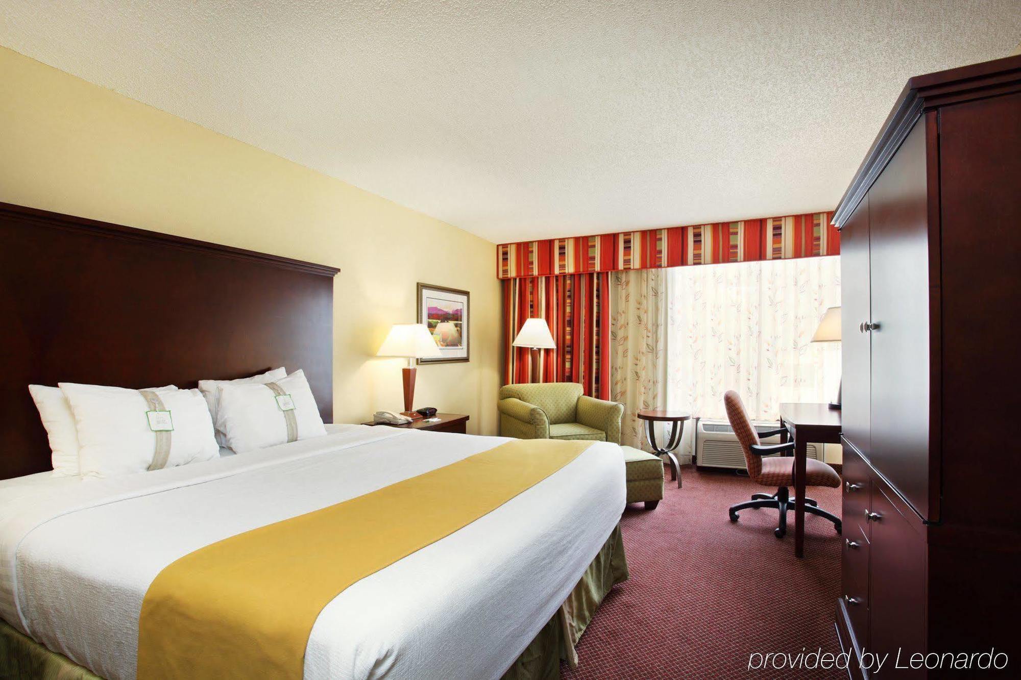 Holiday Inn Asheville - Biltmore West, An Ihg Hotel Room photo